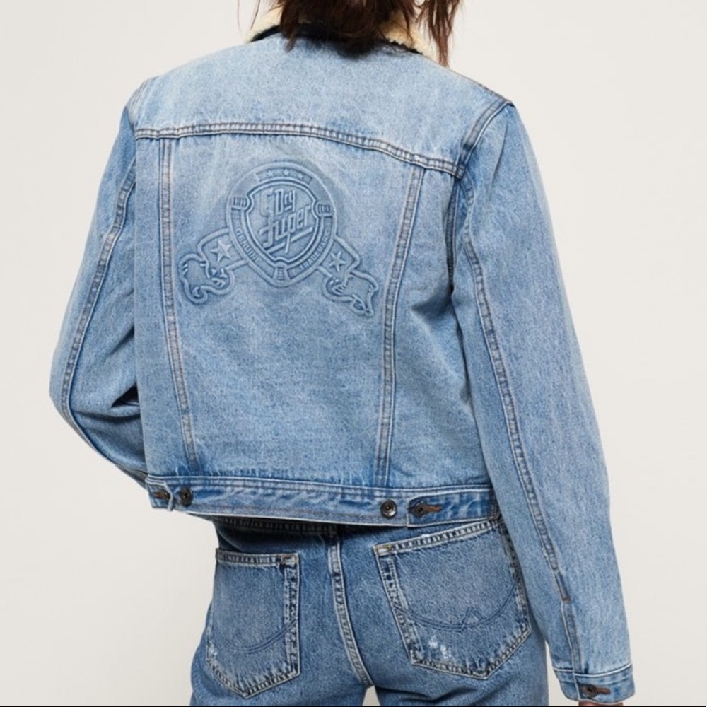Superdry - Denim Jacket with Sherpa Lining